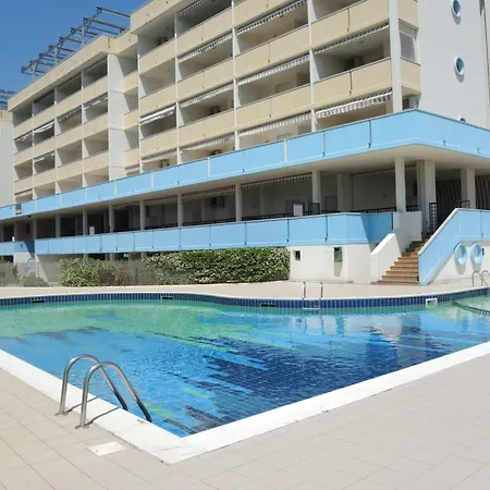 Functional 1 Bedroom With Shared Pool Apartment *
